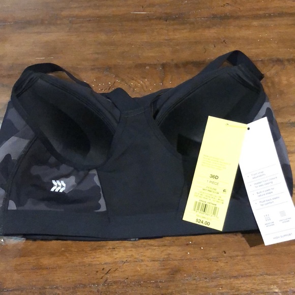 All in Motion front zip sports bra size 36D - Picture 3 of 3